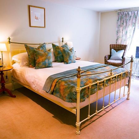 Plough Inn Lupton Экстерьер фото