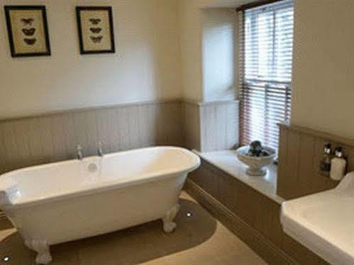 Plough Inn Lupton Экстерьер фото